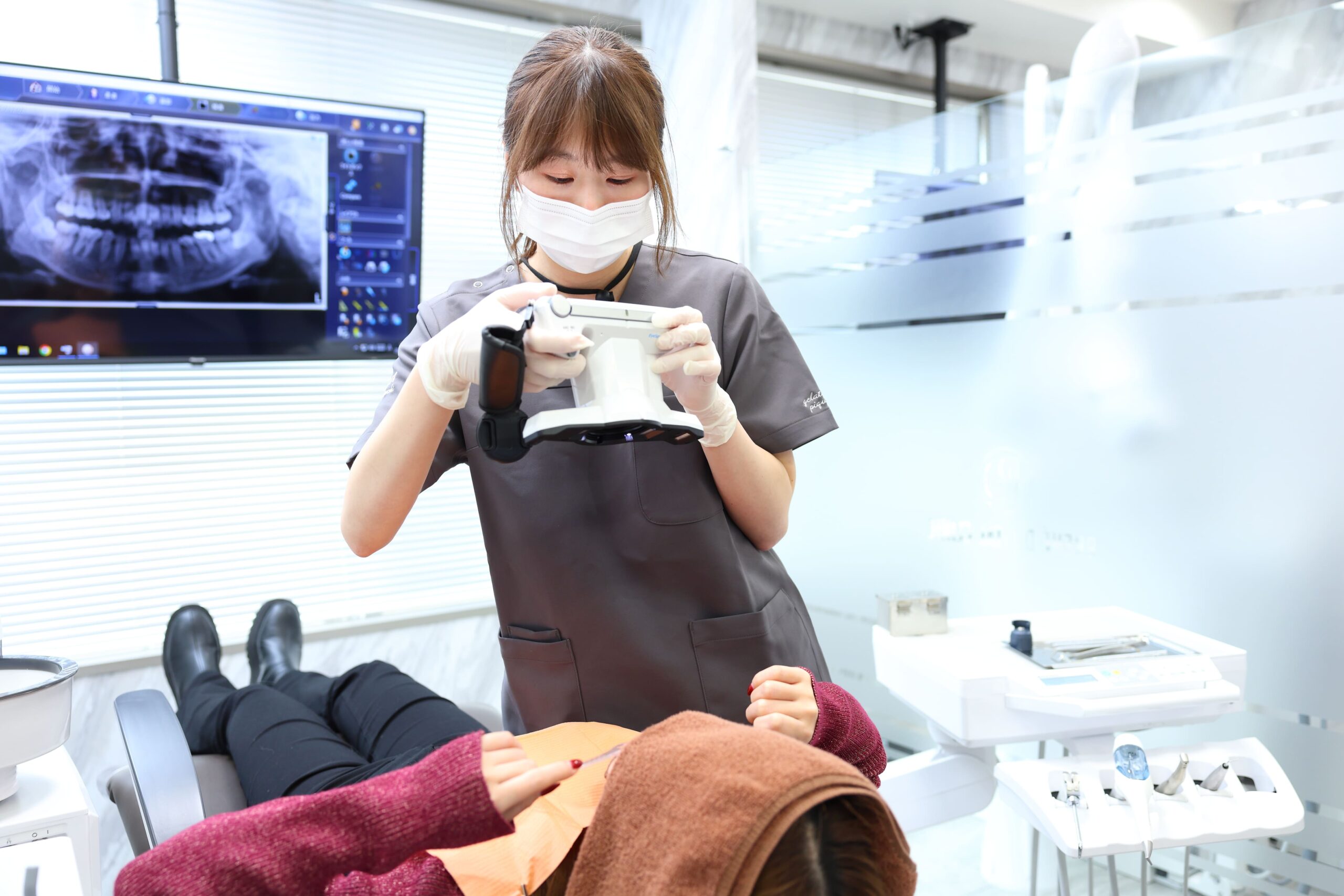 歯医者は定期的に通院することを
おすすめします